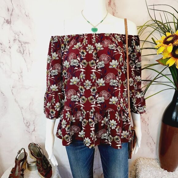 Anthropologie Alya off shoulder top - Picture 2 of 7